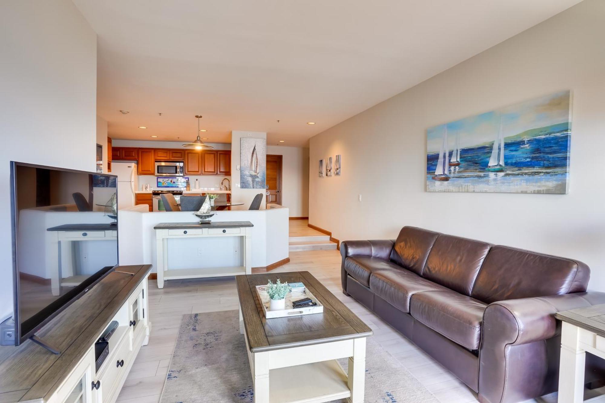 Bright Catalina Island Condo With Ocean Views! อาวาลอน ภายนอก รูปภาพ