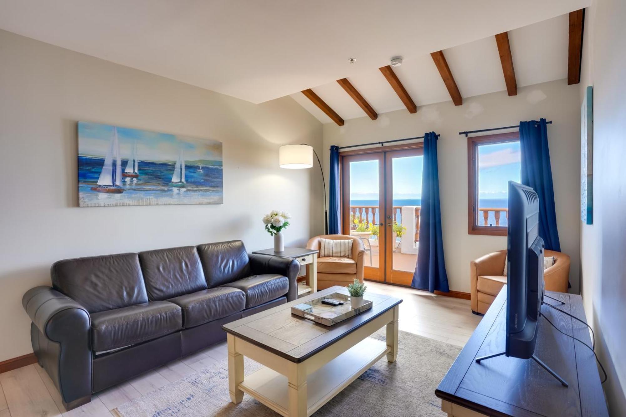 Bright Catalina Island Condo With Ocean Views! อาวาลอน ภายนอก รูปภาพ